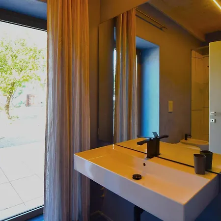 Awesome In With Wifi 度假居